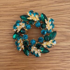 Vintage Christmas Brooch